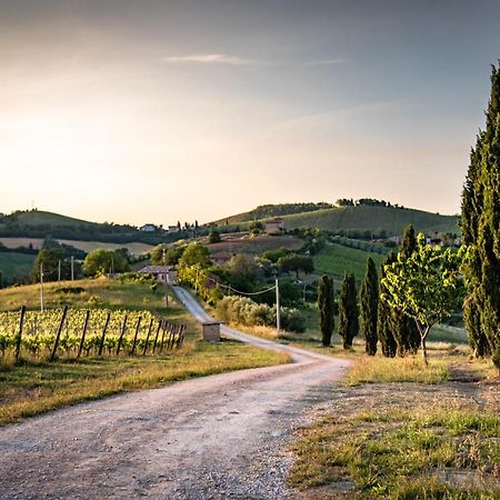 Recchi Franceschini Bike Hotel Last - Minute - Availability Montalto delle Marche Luaran gambar